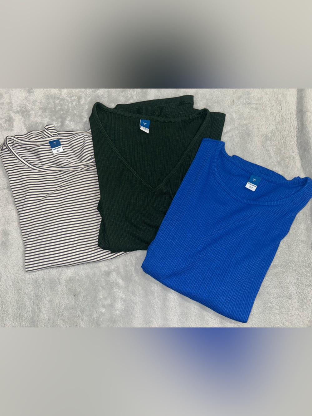 Bundle of Old Navy Short Sleeve Tops Dark Green & Blue Ribbed, and Blue Striped